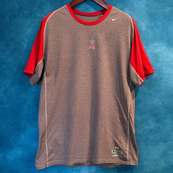 Collection of Anaheim Angels Athletic Wear (2XL) - Picture 5 of 12